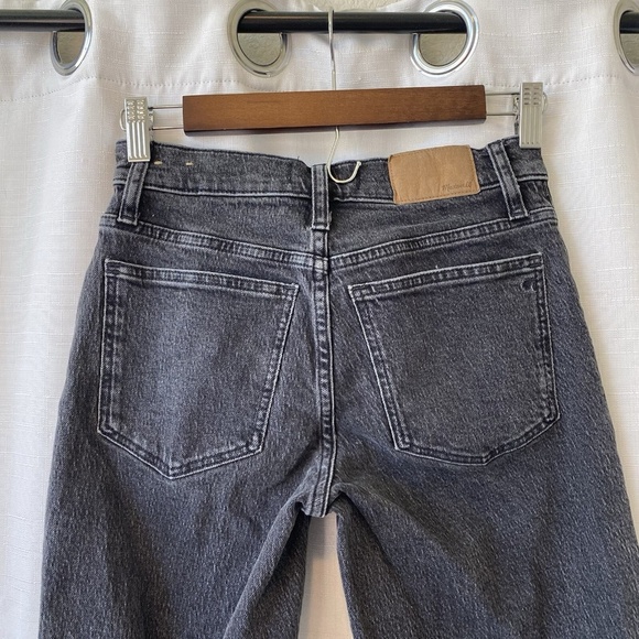 MADEWELL The Mid-Rise Perfect Vintage Straight Distressed Jeans Black Sz 24 - Picture 7 of 13